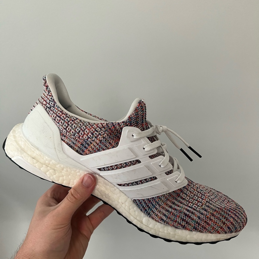 Adidas Ultra Boost 4.0 - Picture 2 of 3